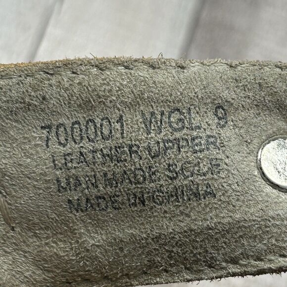 Minnetonka Women's Silverthorne Thong Sandals Flip Flops Leather Gold Size 9 - Picture 13 of 13